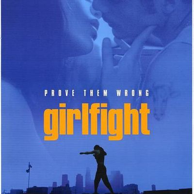 女生出拳 girlfight